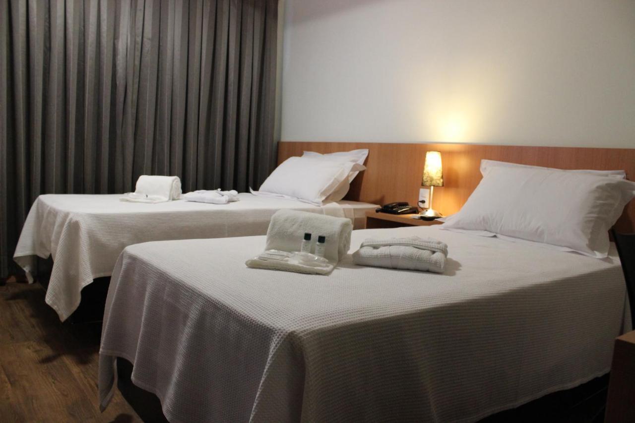 קונסלירו לאפאייטה Vertentes Suites Hotel מראה חיצוני תמונה
